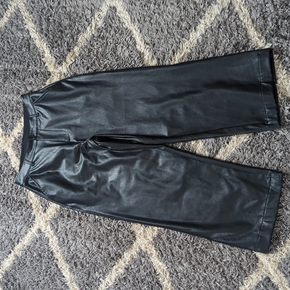 Splendid Faux Leather Blank Ankle Pant Size Women's 4 - Picture 2 of 9